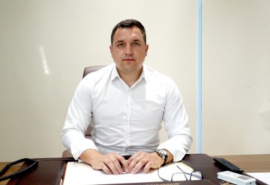 Ministar Miloš Lučić u kućnom pritvoru