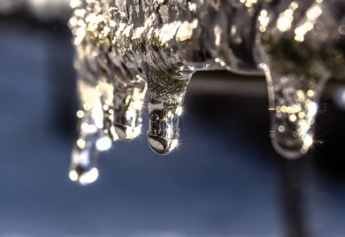 U selu u Jakutiji temperatura pala na minus 61 stepen Celzijusa