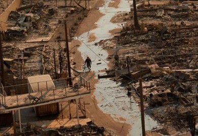 Raste broj stradalih u požarima u Los Anđelesu, na ulicama apokaliptične scene