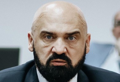 FUP u Dubaiju potonuo, Ramo Isak u svojoj paralelnoj stvarnosti: „Elitni tim ostao zbog Dodika“ (VIDEO)