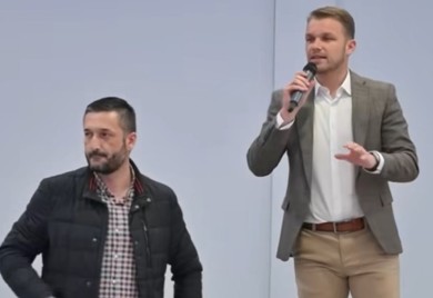 Stanivuković uzvratio Ninkoviću: Izgleda da imamo neobavještenog Koštunicu