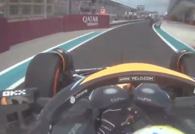 Vozač Formule 1 umalo pregazio člana tima (VIDEO)
