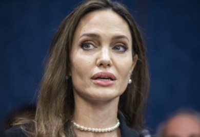 “Ostavi je na miru”: Advokat Anđeline Džoli hitno se obratio Pitu