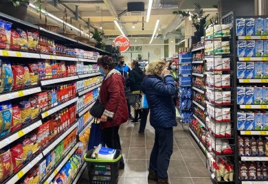 Mogu li plate ispratiti rast cijena: Prosječna plata pokriva tek trećinu troškova
