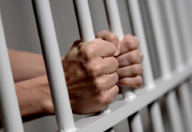 Banjalučaninu određen pritvor za neovlašteno fotografisanje i ucjenu