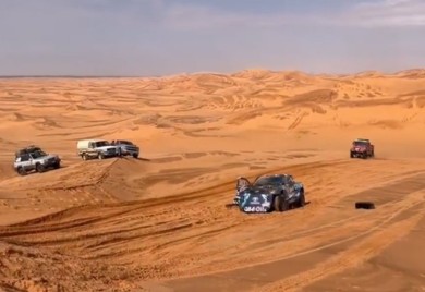 Strašna nesreća na reliju Dakar: Vozač pregazio navijača (UZNEMIRUJUĆI VIDEO)