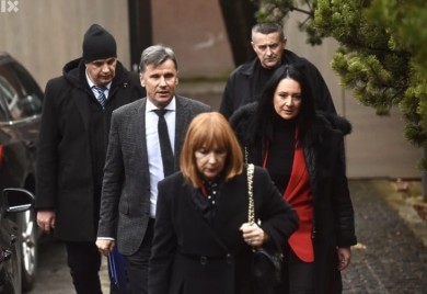 Predsjedništvo SDA usvojilo devet zaključaka o situaciji u BiH