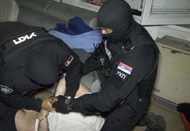 Uhapšene tri osobe: Zaplijenjeno deset kilograma marihuane