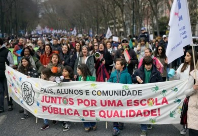 Hiljade portugalskih nastavnika na ulicama Lisabona