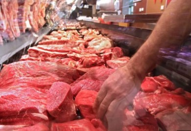 Ovako nas zakidaju u mesarama: Fora sa vodom i vagom prolazi decenijama