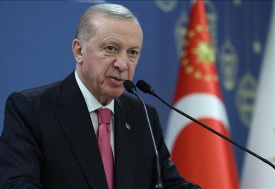 Erdogan: Rat mora da bude zaustavljen prije nego što potpuno zahvati region plamenom