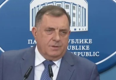 DODIK: Nikome se ne priklanjam, Srpska živi svoj život