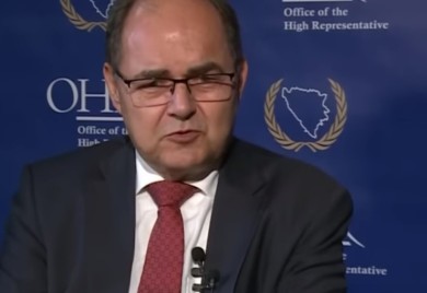 Šmit: Vjerovatno ću unaprijediti zakon koji se tiče zabrane negiranja genocida