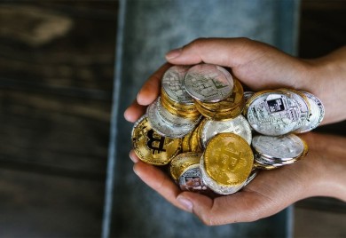 Bajnens: Bitkoin stabilan na 27.600 evra, itirijum vrijedi oko 1.700 evra