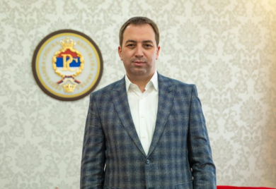 Selak: Radi se na utvrđivanju uzroka požara na Vukanovićevom automobilu