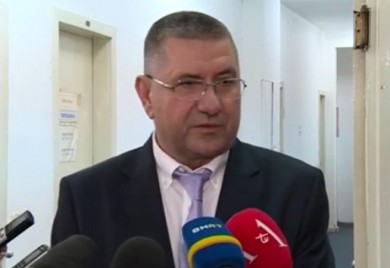 Petrić: Posmatrači nemaju uvid u brojanje i popunjavanje formulara