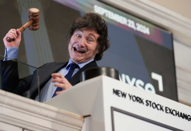 Revolucija u Argentini: Kako je Ludak s testerom “ubio” deficit (VIDEO)