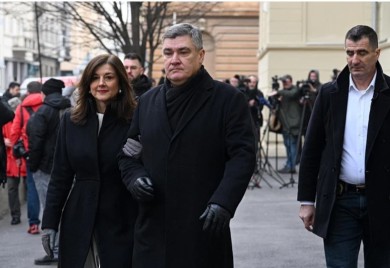 Zoran Milanović ostaje predsjednik Hrvatske, s više od milion glasova je pomeo Primorca