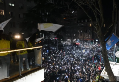 "Pozivamo na deeskalaciju tenzija" Poruka EU uoči protesta 15. marta u Beogradu