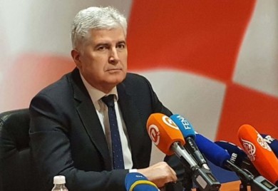 ČOVIĆ: Pregovori o vlasti u FBiH završeni, HDZ ima partnere, odluke OHR-a mogu biti kratkoročne