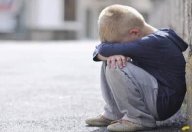 Srušila sve snove: Kako je majka odbila zahtjev na Facebook-u dječaka kojeg je ostavila