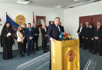 Dodik: Formiranje VRS – istorijska odluka srpskog naroda