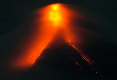 Pogledajte erupciju jednog od najaktivnijih vulkana na svijetu (VIDEO)