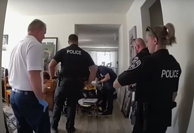 Šokantan snimak policajaca koji pokušavaju da spasu djevojčicu (2): Otac je ostavio u kolima na 40+, čeka ga najveća kazna