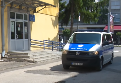 Dobojlija pucao ispred kuće, pa uhapšen