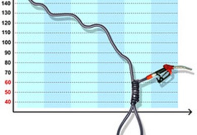 PARIZ: Vlada zahtjeva od radnika da garantuju snabdijevanje gorivom