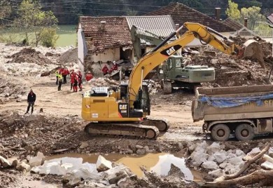 Spasioci RUCZ i dalje u Jablanici: Problem zakrčena deponija otpada
