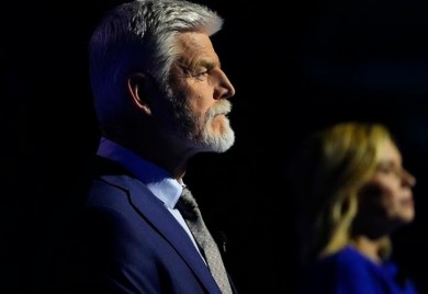 Počinju predsjednički izbori u Češkoj: Tri favorita za drugi krug