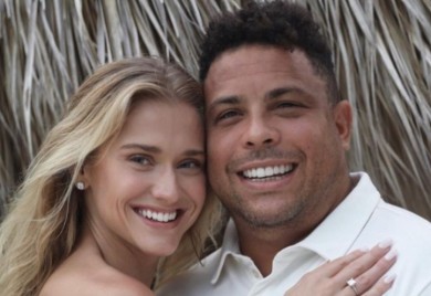 Ronaldo se ženi treći put: Manekenka pokazala prsten na ruci (FOTO)