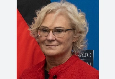 Njemačka ministarka odbrane podnosi ostavku