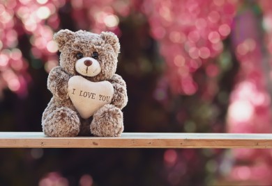 Šta kupiti, šta pokloniti za Dan zaljubljenih