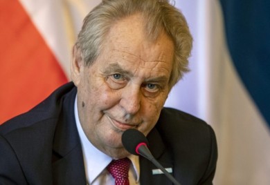 Zeman: Dve greške NATO su bombardovanje Jugoslavije i povlačenje iz Avganistana