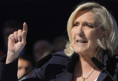 Marin Le Pen kritikovala EU zbog odnosa prema Orbanu