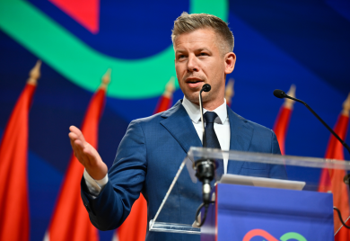 Peter Mađar najavio obustavu emitovanja vesti na državnim medijima