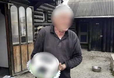 Učitelj jahanja osumnjičen za obljubu deset učenica