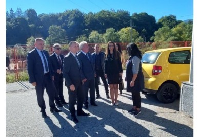 Lukač posjetio Drvar i fabriku "Jumko"