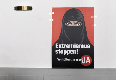 ŠVAJCARSKA: Kazne od 1.000 franaka za žene koje nose burku