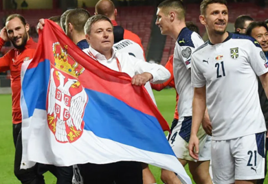 Stranci zbunjeni: Svi Srbi se prezivaju na –ić osim Gudelja