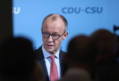 Fridrih Merc širi ratnu retoriku: Njemačka ponovo priziva vojnu obavezu