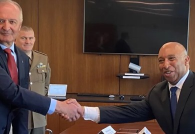 Promašio temu: Helez u SAD pričao o NATO-u i Srpskoj umjesto o ekonomiji
