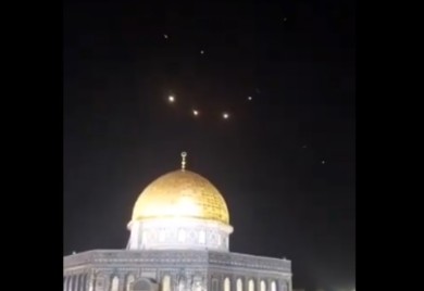 Kako je izgledao napad Irana na Izrael (VIDEO)