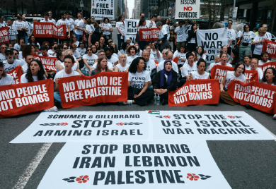 Oko 90 ljudi privedeno u Njujorku na protestu protiv prodaje oružja Izraelu