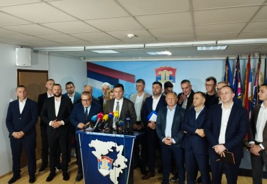 Sukobi u opoziciji nakon sjednice Glavnog odbora SDS
