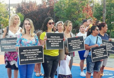 Održan protest u Bijeljini: "Danas u Gradačcu. U kom gradu sutra?"