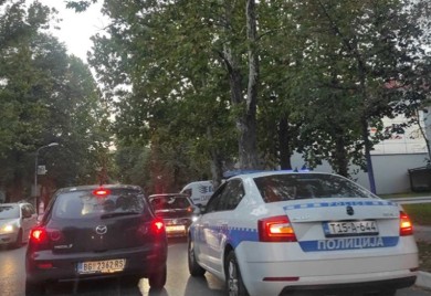 Sudar mazde i pasata u banjalučkom naselju