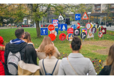 Pogledajte umjetničke instalacije u Parku “Petar Kočić”